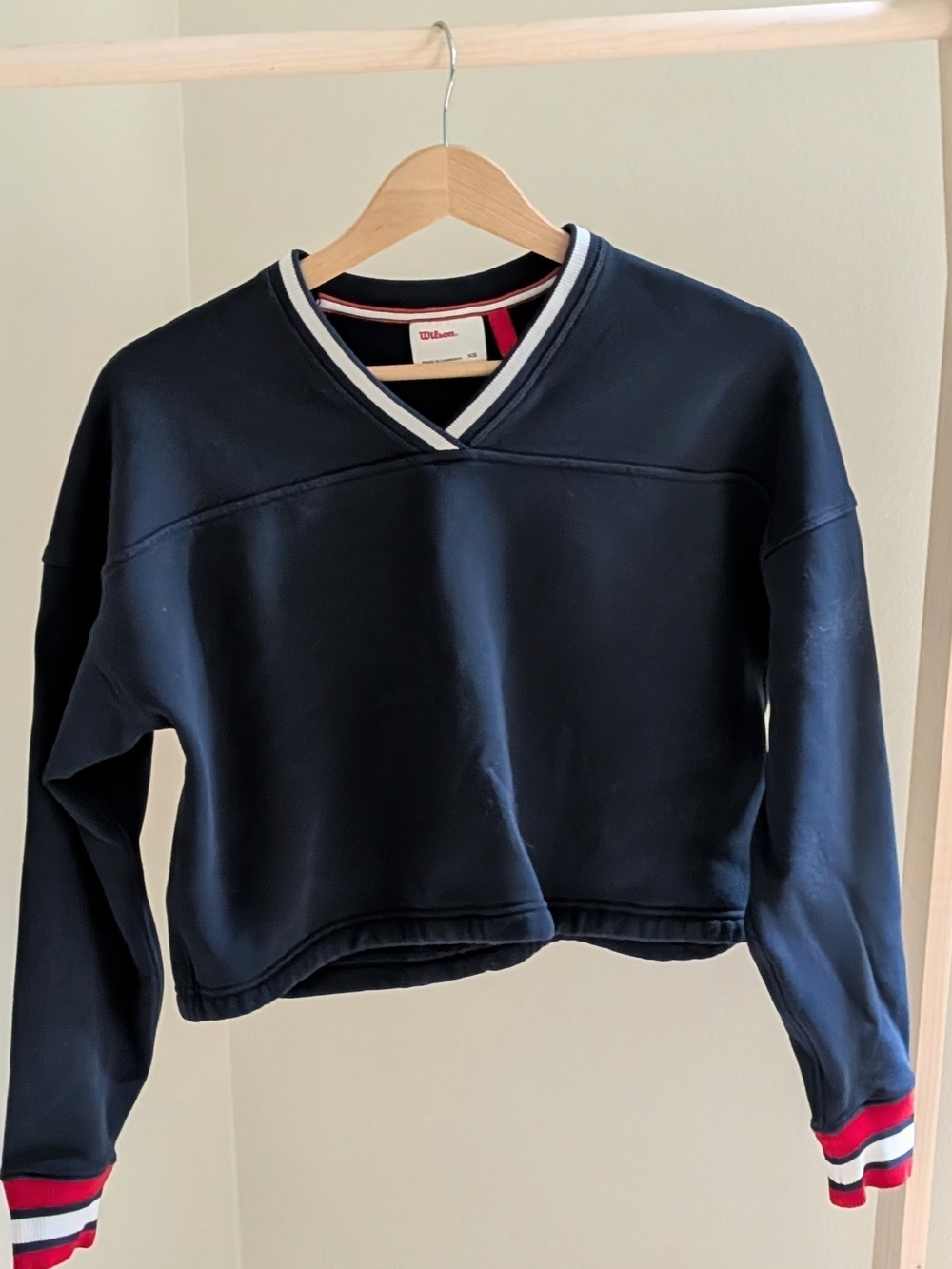 Wilson Heritage Varsity Striped V-neck Cropped Sweatshirt In Navy - XS